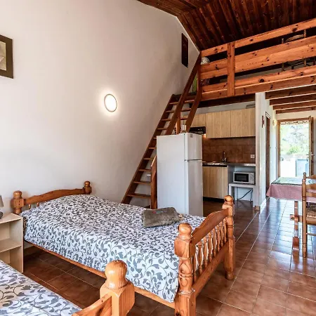 La Pinede- 6 Pers- By Interhome