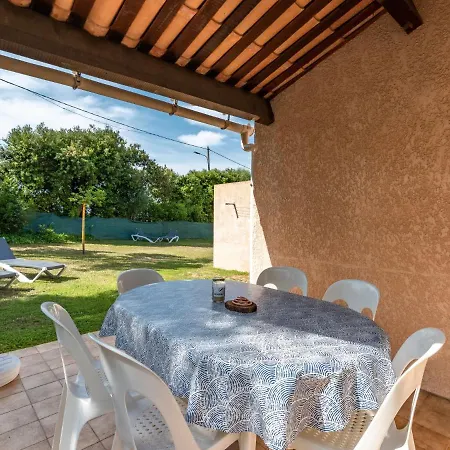 Casa de Férias La Pinede- 6 Pers- By Interhome