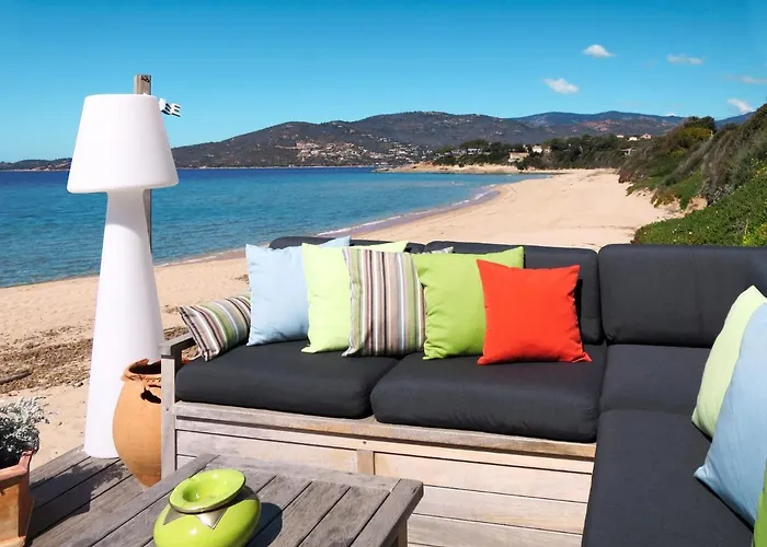 La Pinede- 6 Pers- By Interhome 萨戈内